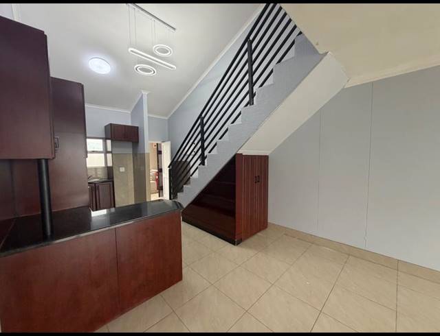 3 BEDROOM APARTMENT FOR SALE IN NEW TOWN CENTRE